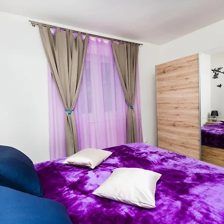 With Swimming Pool Podstrana, Split - 13393 Apartman *