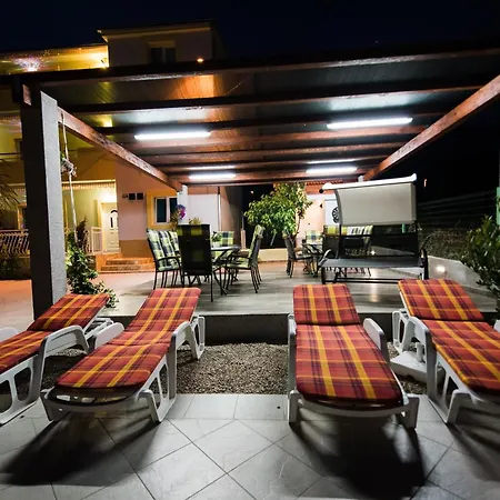 With Swimming Pool Podstrana, Split - 13393 Podstrana