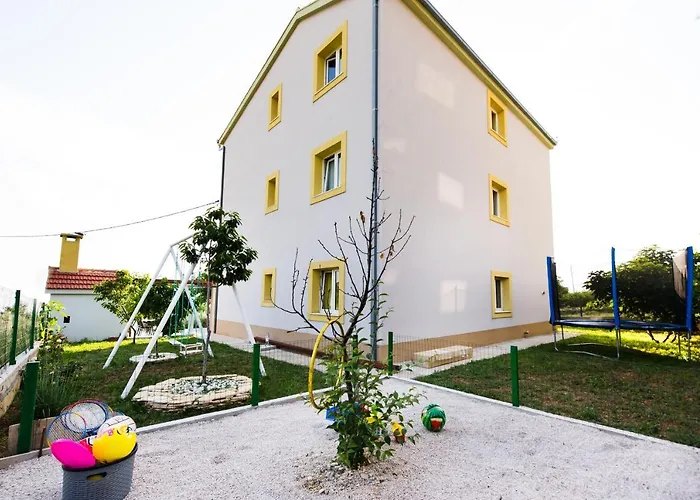 Appartement With Swimming Pool Podstrana, Split - 13393 *