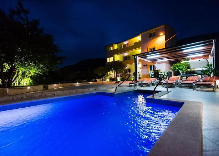 With Swimming Pool Podstrana, Split - 13393