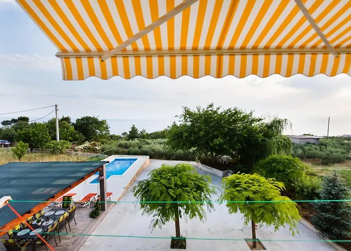 Appartement With Swimming Pool Podstrana, Split - 13393