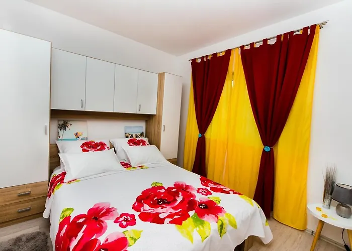 With Swimming Pool Podstrana, Split - 13393 *